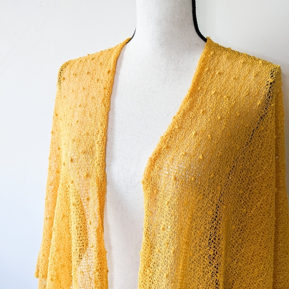 SOLD NWT Mustard Boucle Knit Kimono - Picture 2 of 4